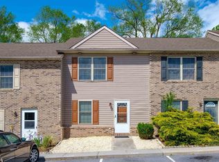 185 Griffin Ln, Broadway, VA 22815
