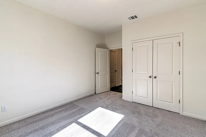 19507 Cloudy Bay Dr — Photo 10