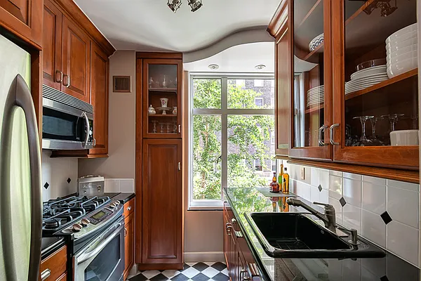 Sold by Brown Harris Stevens | media 12