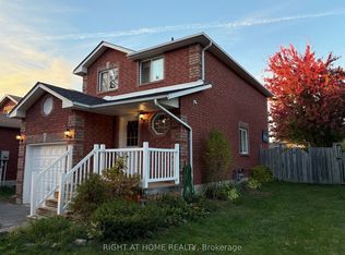 181 Columbia Rd, Barrie, ON L4N8E2