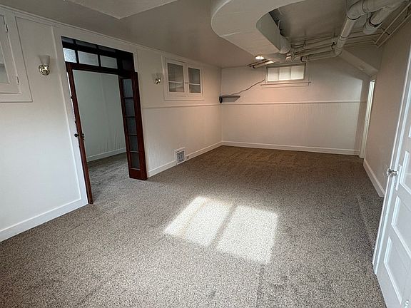 5th image of 324 W Spruce St Unit 326