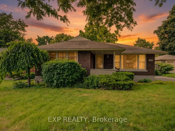 244 Royal St, Waterloo, ON N2J 2J2