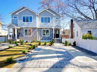 56 Kirkwood Rd, Port Washington, NY 11050