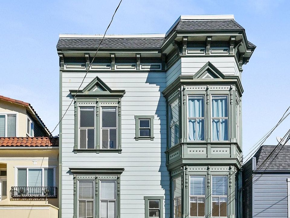 1st image of 222 Clipper St APT 1