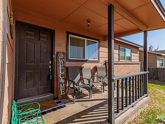 2nd image of 2608 Holloway Ave