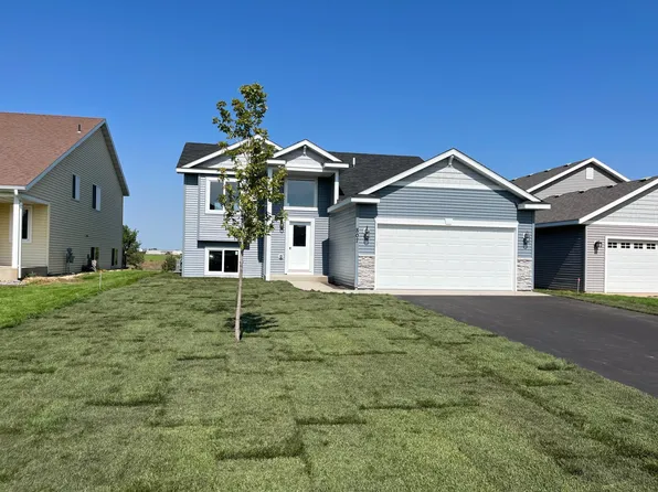 385 18th Street Ct NW, Sauk Rapids, MN 56379