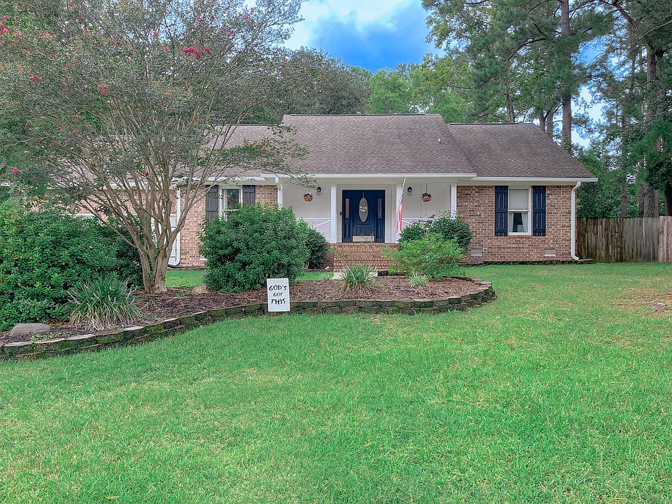 1st image of 129 Boone Dr