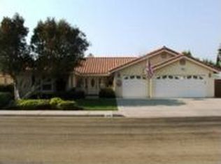 645 W Ballestral Ave, Santa Maria, CA 93455