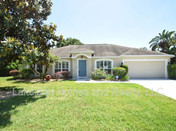 241 Pine Shadow Ln, Auburndale, FL 33823