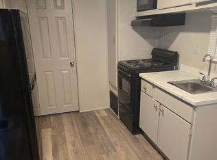 9731 Us Highway 69 N UNIT E, Tyler, TX 75706
