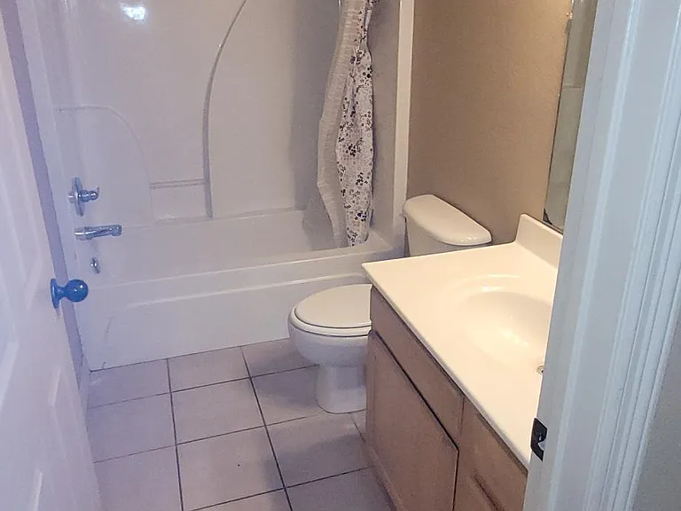 1762 N Chestnut Ave #1762 — Photo 9