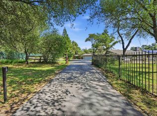 7585 Gold Dr, Loomis, CA