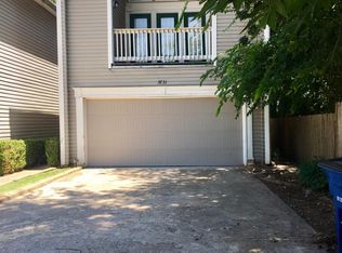 3731 Riverside Dr, Tulsa, OK 74105