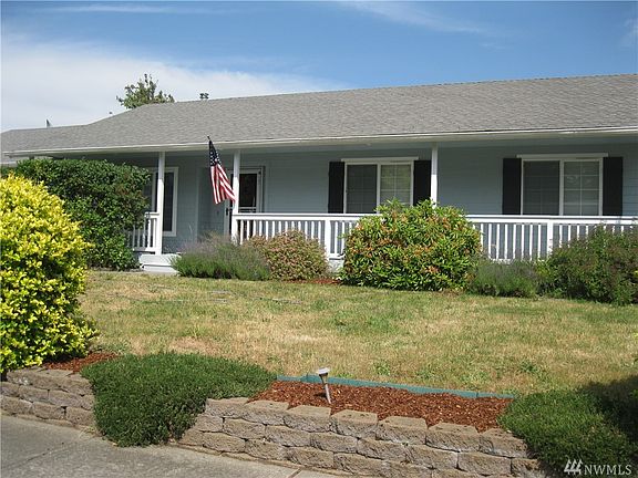 2nd image of 114 Rainier Estates Ct SE