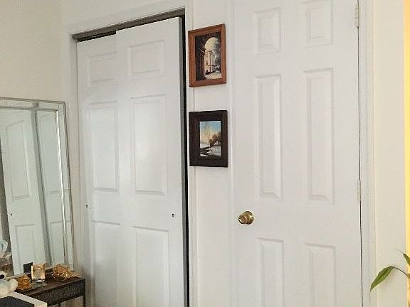 3rd image of 2652 29th St APT 1A