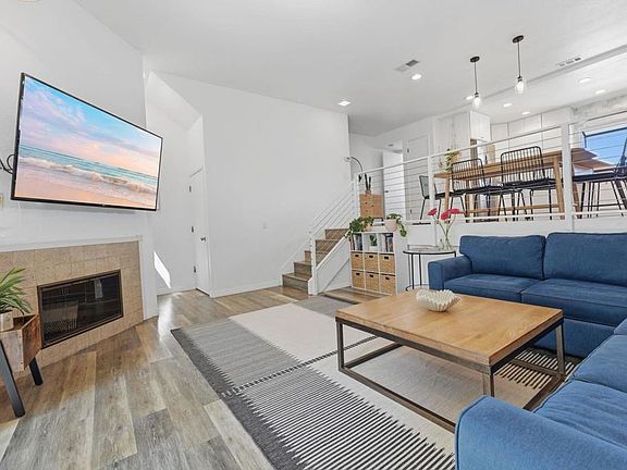 5th image of 2372 Altisma Way Unit C