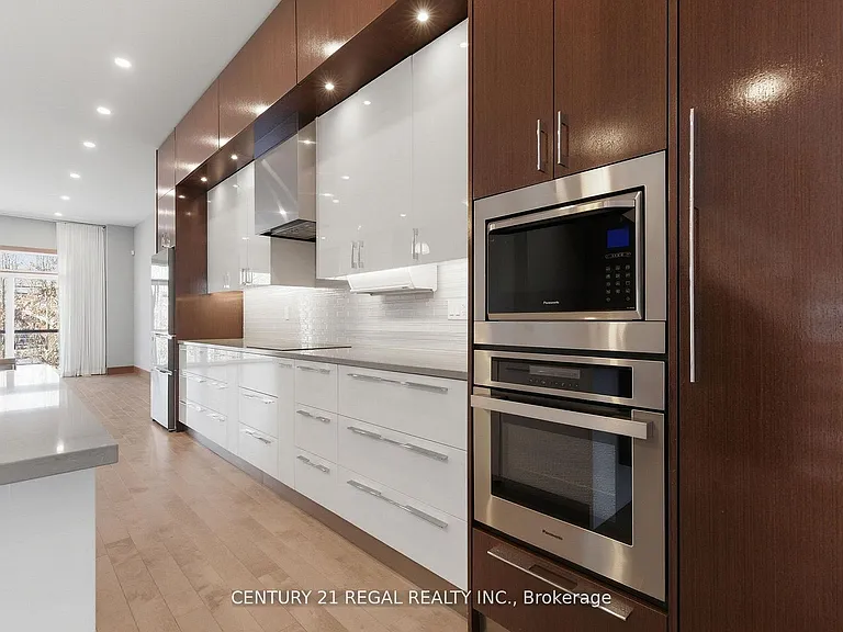 28A 21st St — Photo 8