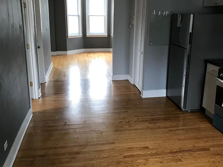 3114 N Clybourn Ave #2 — Photo 3