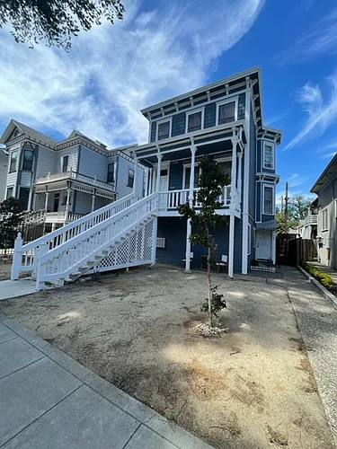 1229 F St #A Photo 1 1229 F St #A Photo 1