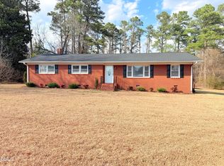 3306 Olivia Rd, Sanford, NC 27332