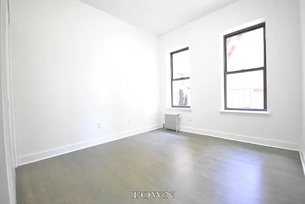 Rented by Town Residential | media 8