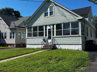 36 Layton St, West Hartford, CT 06110