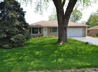 8231 Hess Ave, La Grange, IL
