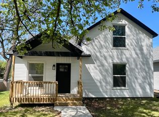 308 2nd St, Monett, MO 65708