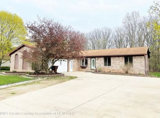 1351 Battle Creek Rd, Charlotte, MI 48813