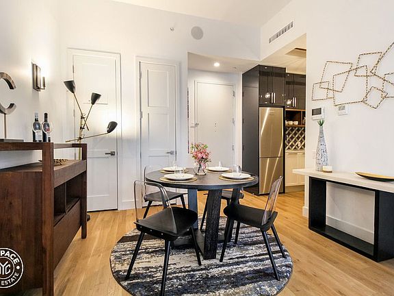 5th image of 4121 28th St APT 4O
