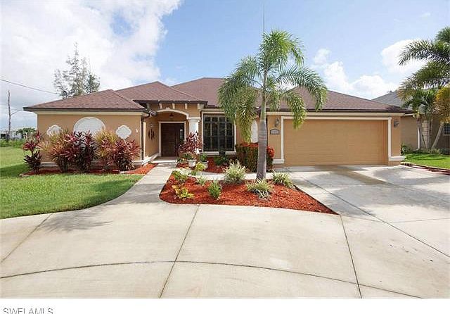 1st image of 1707 SW 43rd Ter