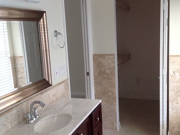 5th image of 6090 Dogwood Way