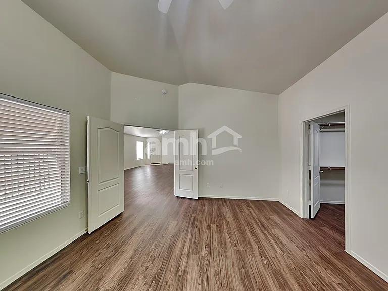 10845 E Wier Ave — Photo 11