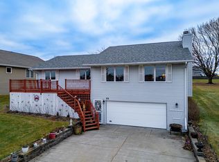 68 Delburne Dr, Davis, IL 61019