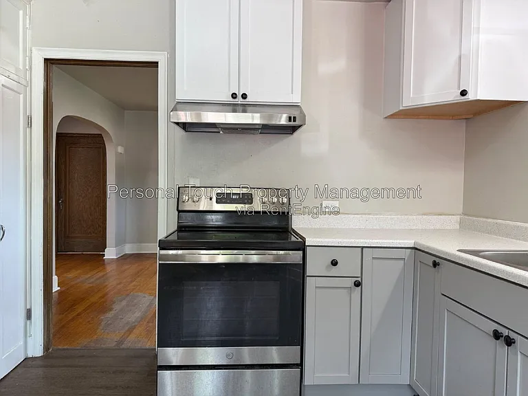 704 8th St S — Photo 6