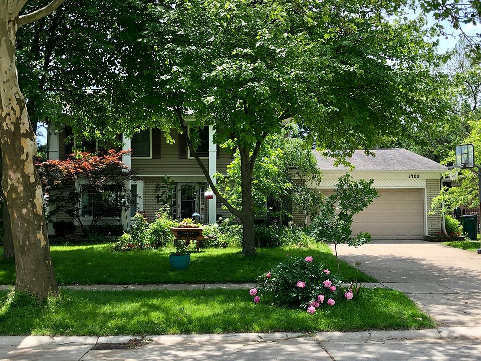 1st image of 2408 Highbury Dr