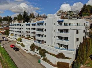 2244 13th Ave W APT 110, Seattle, WA 98119