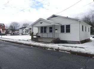 320 N Washington St, Mount Union, PA 17066