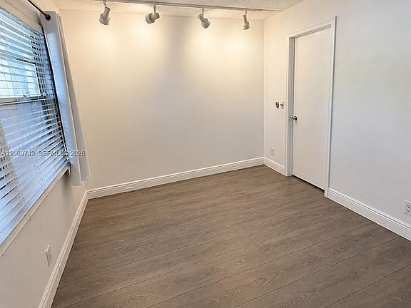 5th image of 500 SW 130th Ter APT 109A