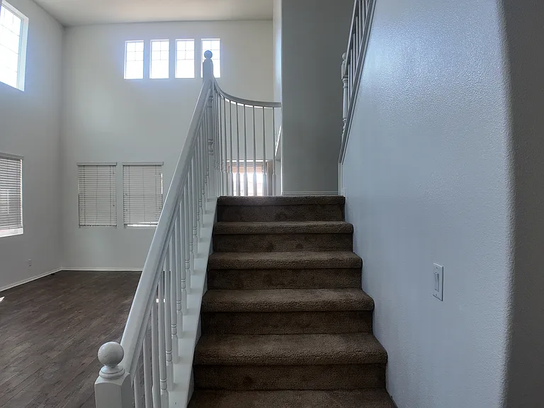 1328 Landmark Ln — Photo 18
