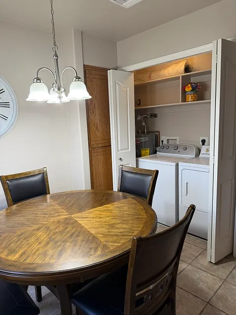2 bed, 748 sqft, $1,650 — Photo 4