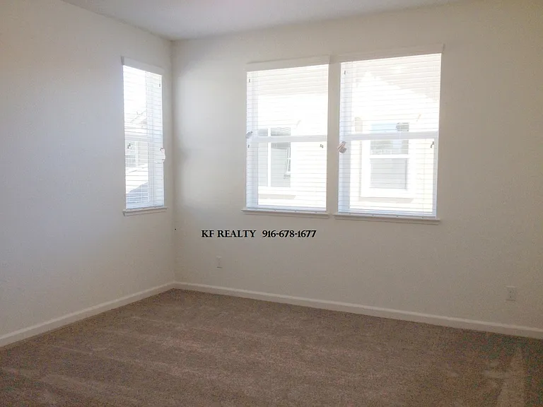 8711 Nakota Way — Photo 5