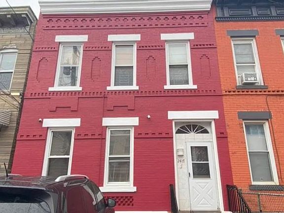 2nd image of 2417 West St #2