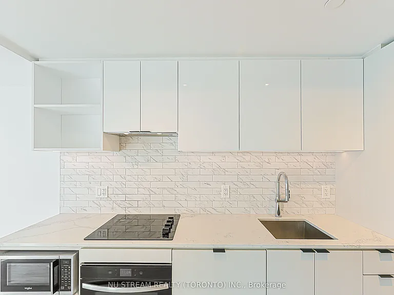 252 Church St #4708 — Photo 9