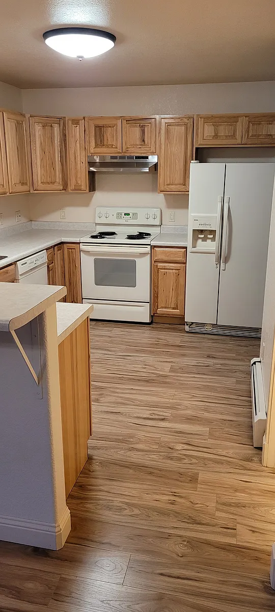 Building Photo - 145 Caywood Cir #1
