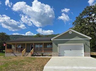 16 Lightning Ln, Dunlap, TN 37327