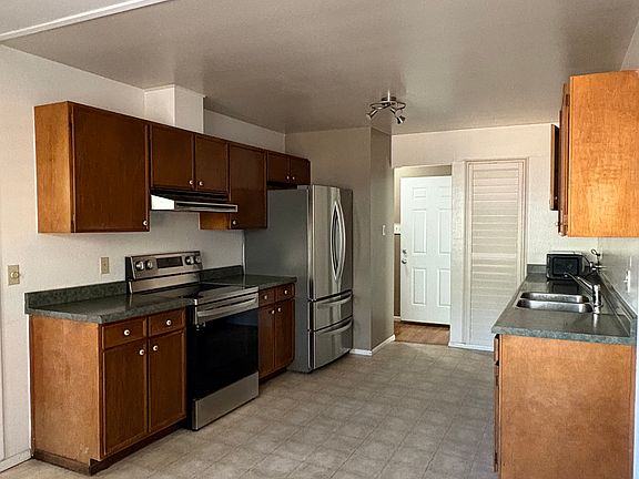 3rd image of 3355 Pierremont Rd