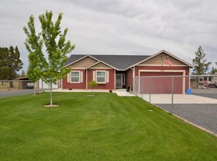 5335 NW Irwin Ln, Redmond, OR 97756
