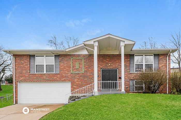1st image of 3580 Parc Chateau Ln