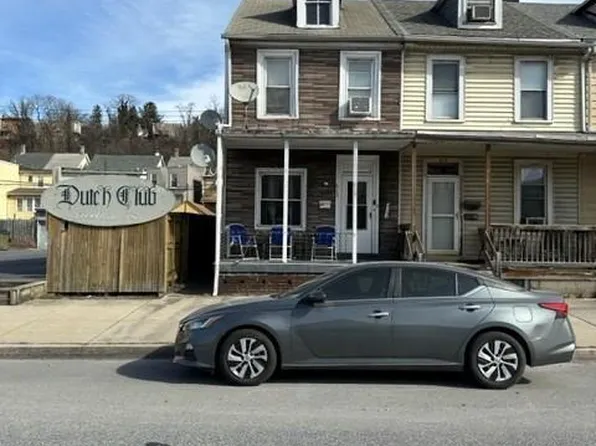 613 S Front St, Steelton, PA 17113